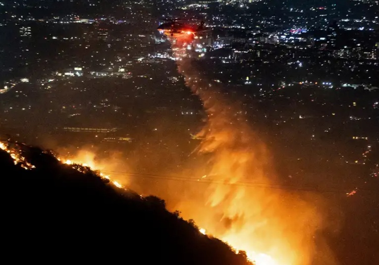 Famosos pierden sus casas por incendios en Los Ángeles