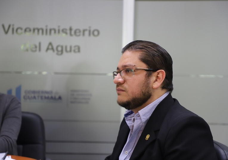 Fenómeno de El Niño y cambio climático preocupan al viceministro del Agua de Guatemala fenomeno-de-el-nino-y-cambio-clim-tico-preocupan-al-viceministro-del-agua-de-guatemala-164818-164904.jpg