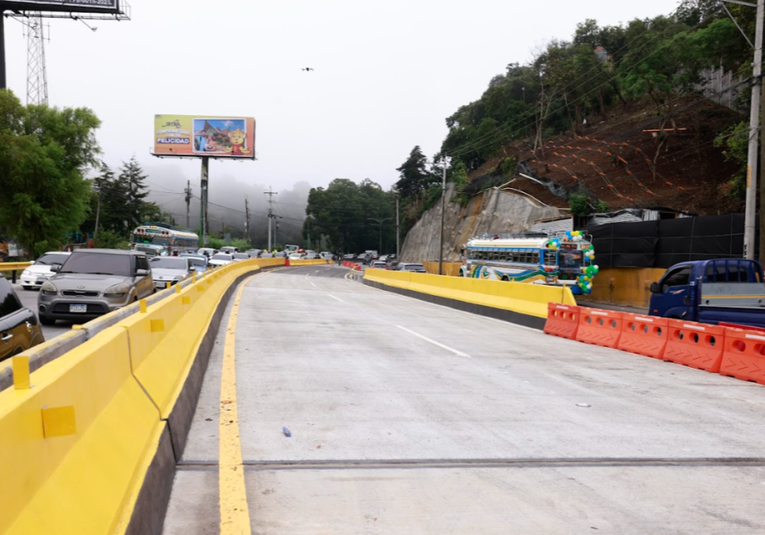 Finalizan reparaciones en el km 11 de la carretera a El Salvador finalizan-reparaciones-en-el-km-11-de-la-carretera-a-el-salvador-132035-132039.png