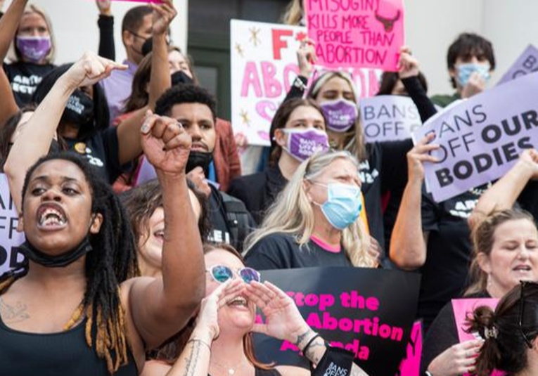 Florida prohí­be el aborto desde las 15 semanas de embarazo florida-prohibe-el-aborto-desde-las-15-semanas-de-embarazo-184613-184617.jpg