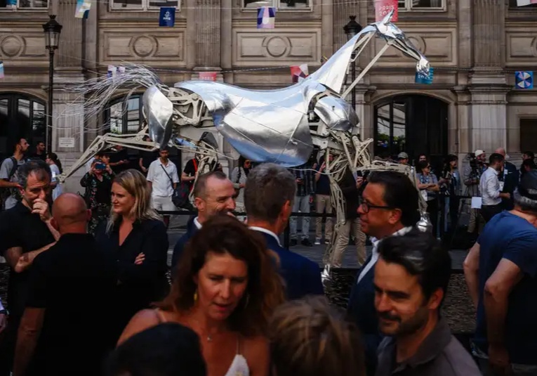 Francia alcanzó 100 millones de turistas extranjeros en 2024 francia-alcanzo-100-millones-de-turistas-extranjeros-en-2024-091404-091425.jpg