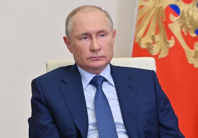 Francia y Alemania habrí­an propuesto una cumbre de la UE con Putin francia-y-alemania-habrian-propuesto-una-cumbre-de-la-ue-con-putin-110606-110845.jpg