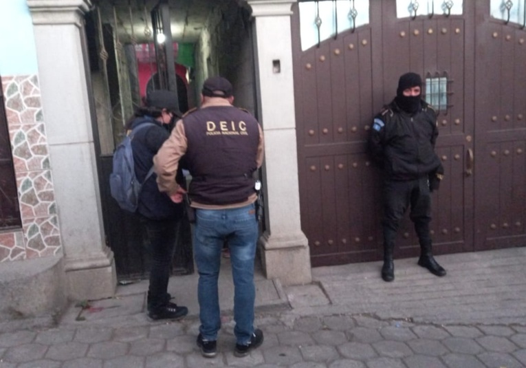 Fuerzas de seguridad continúan con operativos en contra de los asaltantes de turistas fuerzas-de-seguridad-continuan-con-operativos-en-contra-de-los-asaltantes-de-turistas-162429-162434.jpg