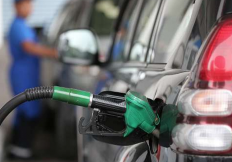 Gasolina y diésel reportan nuevo incremento de hasta 2.80 por galón gasolina-y-diesel-reportan-nuevo-incremento-de-hasta-2-80-por-galon-132008-132050.png
