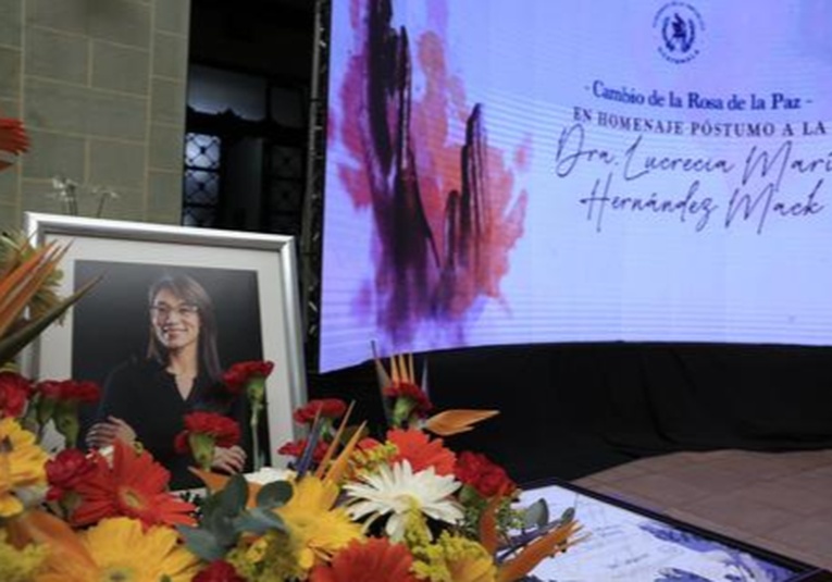 Gobierno de Guatemala rinde homenaje póstumo a Lucrecia Hernández Mack