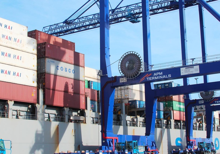 Gobierno enfrenta desafío para mantener operativa la terminal de contenedores tras fallo contra APM Terminals gobierno-enfrenta-desafio-para-mantener-operativa-la-terminal-de-contenedores-tras-fallo-contra-apm-terminals-151729-151804.jpg