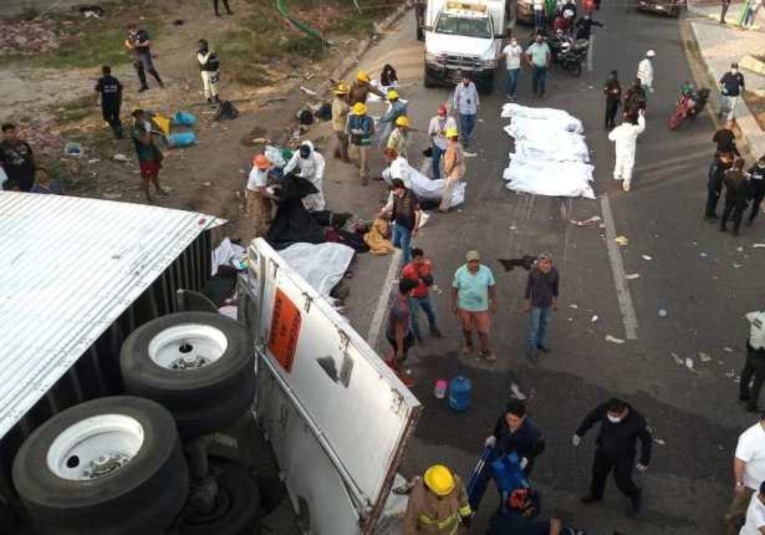 Guatemala declara tres dí­as de luto nacional por la muerte de 55 migrantes en un accidente en México