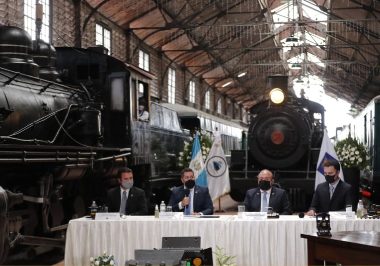 Guatemala firma acuerdo con REMED para rehabilitación ferroviaria