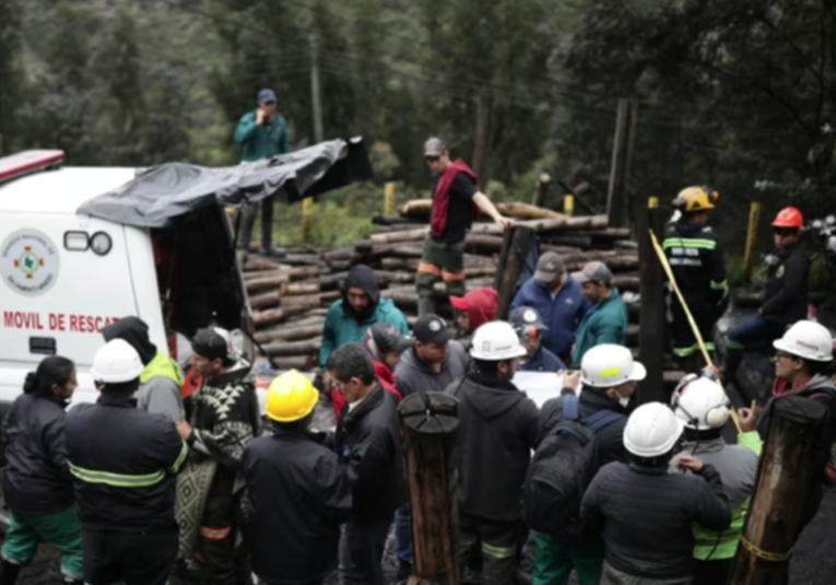 Hallan cuerpos de 10 mineros atrapados en Colombia: total de muertos es de 21 hallan-cuerpos-de-10-mineros-atrapados-en-colombia-total-de-muertos-es-de-21-110633-110757.png