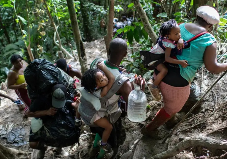 HRW: Colombia y Panamá no protegen a migrantes en Darién