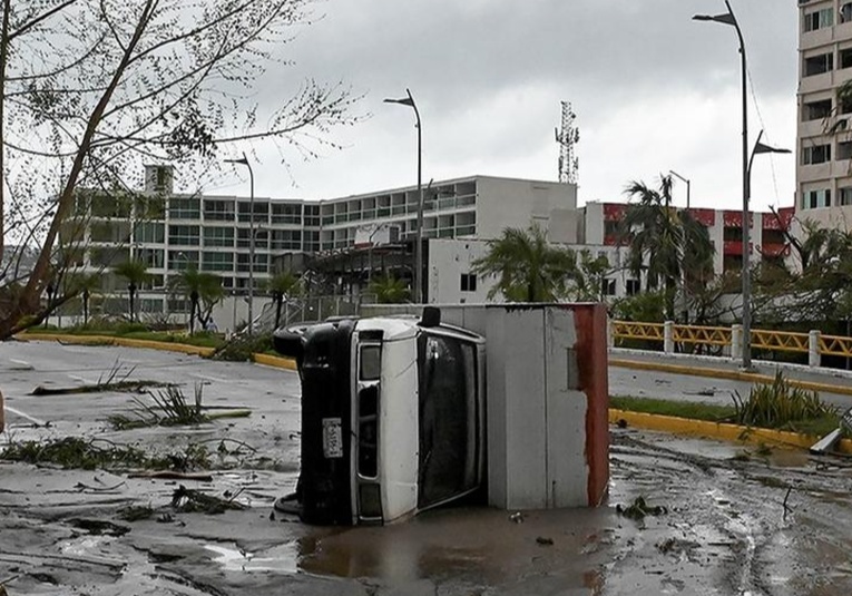 Huracán Otis en México: Estadounidense, canadiense y británico entre las víctimas mortales en Acapulco hurac-n-otis-en-mexico-estadounidense-canadiense-y-brit-nico-entre-las-victimas-mortales-en-acapulco-164044-164125.jpg