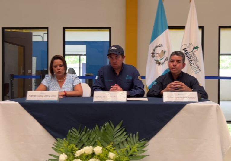 Inauguran un nuevo centro de emisión de pasaportes en Escuintla inauguran-un-nuevo-centro-de-emision-de-pasaportes-en-escuintla-151941-151957.png