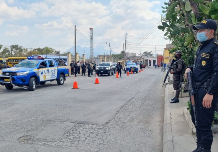Incautados más de 700 mil quetzales en Operativos de Allanamiento en Villa Nueva y Amatitlán incautados-m-s-de-700-mil-quetzales-en-operativos-de-allanamiento-en-villa-nueva-y-amatitl-n-125446-125635.jpg