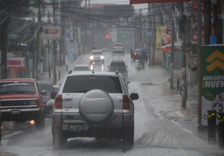 INSIVUMEH prevé disminución de lluvias a partir del sábado 9   insivumeh-preve-disminucion-de-lluvias-a-partir-del-s-bado-9-122446-122555.jpg