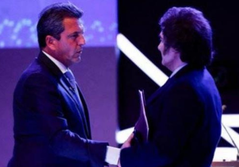 Intenso debate entre Massa y Milei: Acusaciones de robo y cuestionamientos marcan la contienda electoral intenso-debate-entre-massa-y-milei-acusaciones-de-robo-y-cuestionamientos-marcan-la-contienda-electoral-180404-180555.jpg