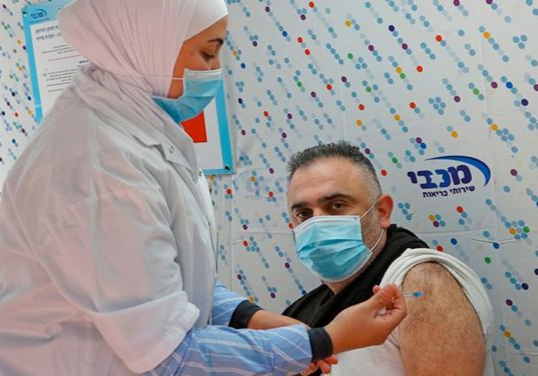 Israel dona un millón de vacunas a Palestina israel-dona-un-millon-de-vacunas-a-palestina-091339-091348.jpg