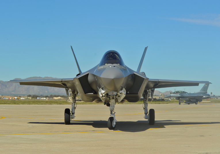 Israel solicita a EE.UU. un nuevo lote de cazas F-35 israel-solicita-a-ee-uu-un-nuevo-lote-de-cazas-f-35-154117-154525.png