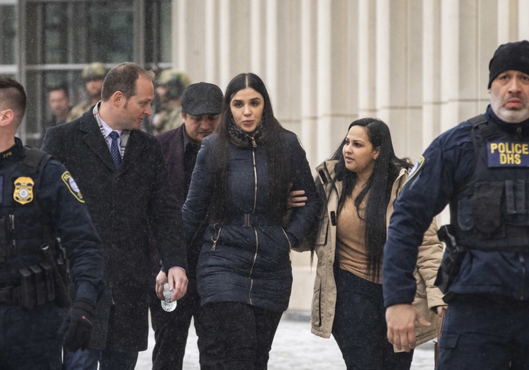 La razón por la que Emma Coronel, esposa del 'Chapo' Guzmán, podrí­a salir antes de la cárcel la-razon-por-la-que-emma-coronel-esposa-del-chapo-guzm-n-podria-salir-antes-de-la-c-rcel-134930-135016.jpg