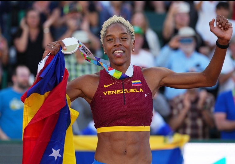 La Venezolana Yulimar Rojas Es La Primera Tricampeona Del Mundo En Salto Triple 5552