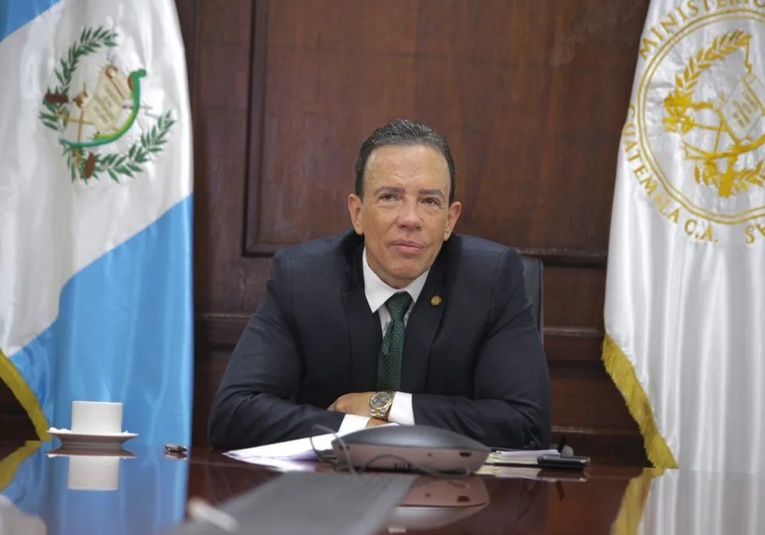 Las elecciones no afectarán indicadores económicos, según el presidente del BANGUAT las-elecciones-no-afectar-n-indicadores-economicos-segun-el-presidente-del-banguat-184903-184951.jpg