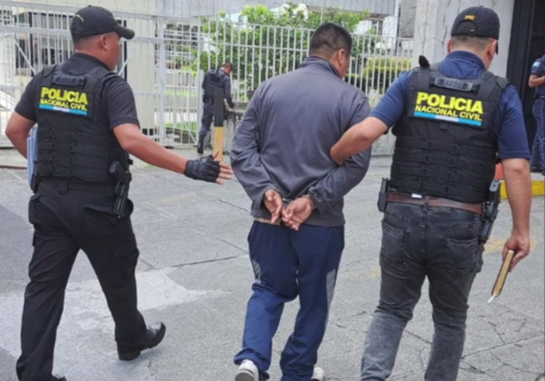 Las fuerzas de seguridad continúan capturando a ciudadanos de origen colombiano las-fuerzas-de-seguridad-continuan-capturando-a-ciudadanos-de-origen-colombiano-181402-181520.png