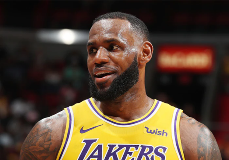 LeBron James, la última de las grandes estrellas que renuncian a Tokio 2020