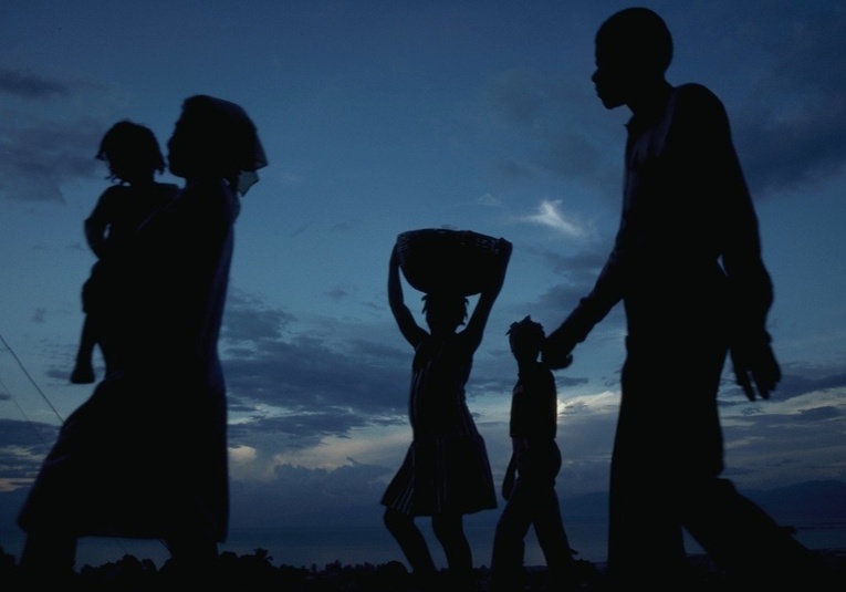 Los cuerpos de las infancias son el nuevo 'campo de batalla' en Haití los-cuerpos-de-las-infancias-son-el-nuevo-campo-de-batalla-en-haiti-083220-083246.jpg