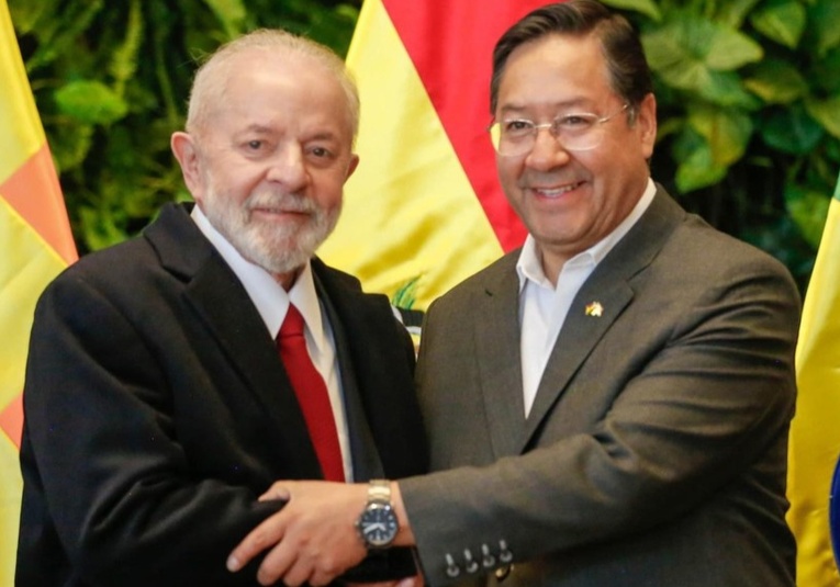 Luis Arce recibe a Lula en Bolivia luis-arce-recibe-a-lula-en-bolivia-100053-100108.jpg