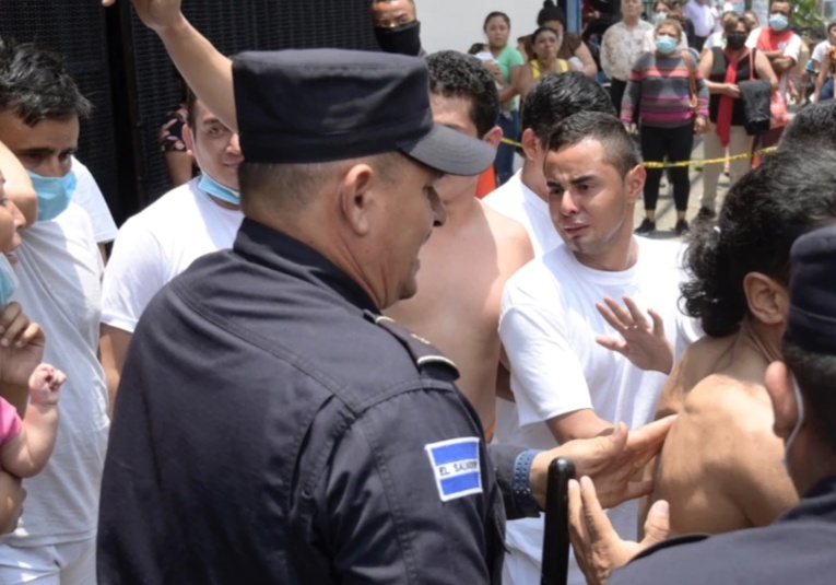 Más de 1.000 menores detenidos en El Salvador durante el régimen de excepción