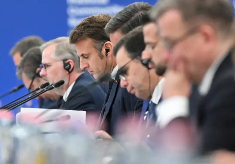 Macron: Europa debe ser un poder geopolítico independiente macron-europa-debe-ser-un-poder-geopolitico-independiente-092603-092608.jpg