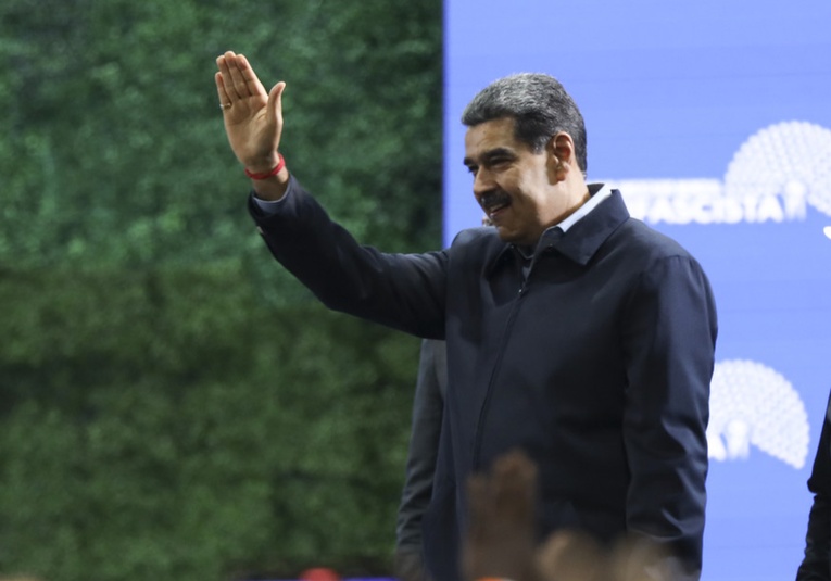 Maduro dice que Lula anotó un punto a favor al abstenerse de opinar sobre Venezuela maduro-dice-que-lula-anoto-un-punto-a-favor-al-abstenerse-de-opinar-sobre-venezuela-093044-093117.jpg