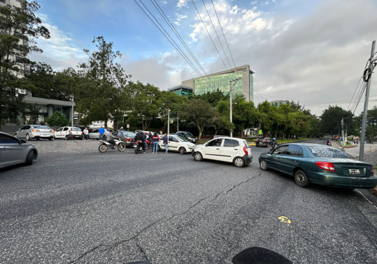 Manifestaciones y bloqueos persisten por octavo día consecutivo manifestaciones-y-bloqueos-persisten-por-octavo-dia-consecutivo-083757-084027.png