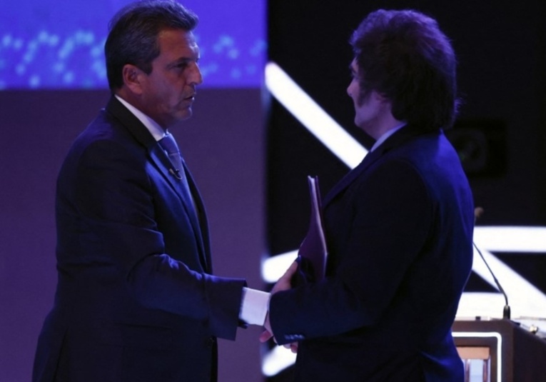 Massa y Milei se enfrentan en el último debate antes del balotaje por la Presidencia argentina massa-y-milei-se-enfrentan-en-el-ultimo-debate-antes-del-balotaje-por-la-presidencia-argentina-133539-133657.jpg