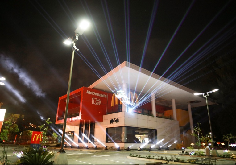 slide McDonald’s Guatemala celebra su exitosa trayectoria con la apertura de su Restaurante 100