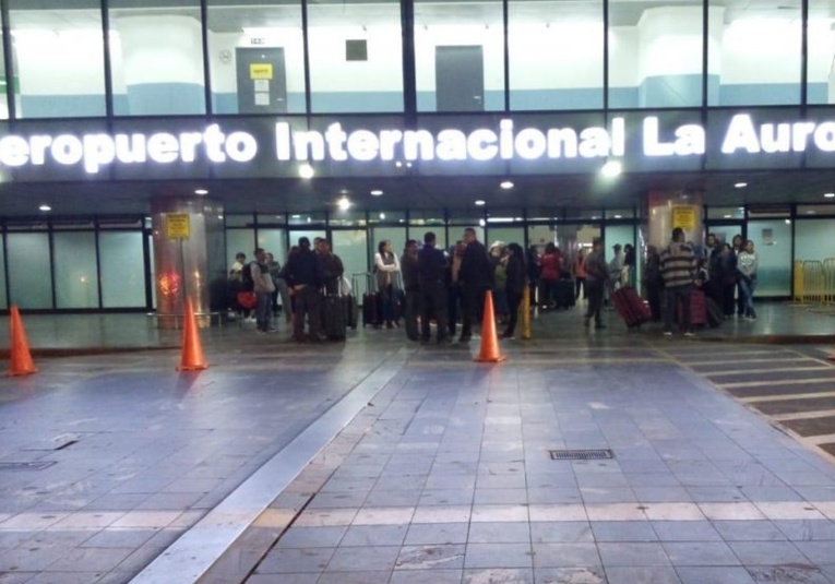 Mejoras en el Aeropuerto La Aurora: Licitación para modernización del aire acondicionado