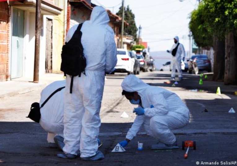 México: sicarios asesinan a 20 personas en un palenque de gallos mexico-sicarios-asesinan-a-20-personas-en-un-palenque-de-gallos-111148-111244.jpg
