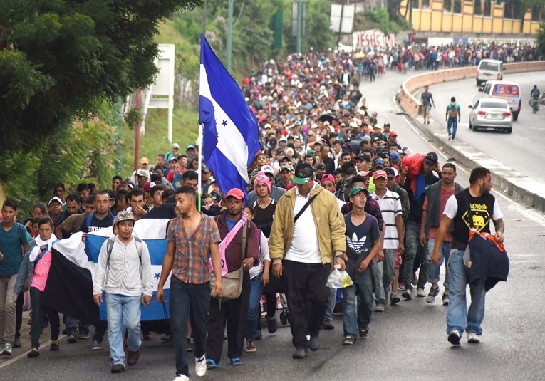 Migración regresa a 632 personas a territorio hondureño