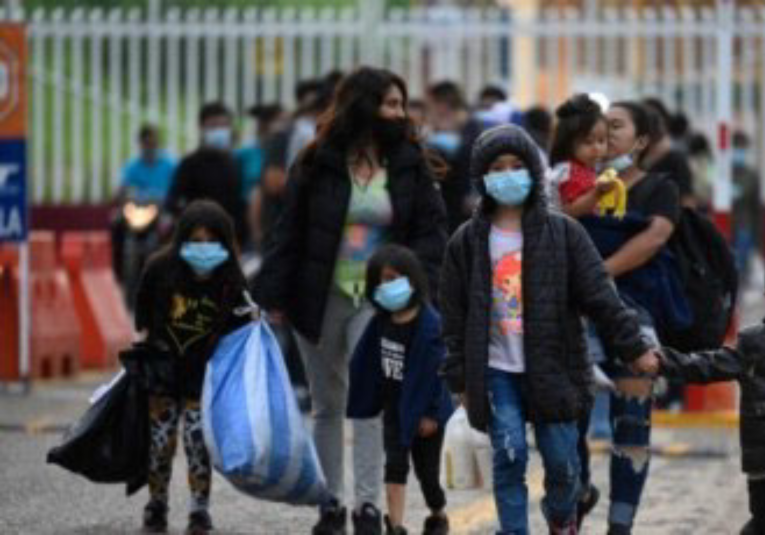 Migrantes serán expulsados del paí­s si no cuentan con dosis de vacunación completa  migrantes-ser-n-expulsados-del-pais-si-no-cuentan-con-dosis-de-vacunacion-completa-163906-163914.png