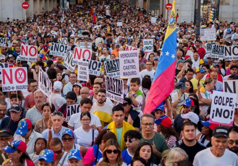 Miles piden libertad para Venezuela en ciudades del mundo miles-piden-libertad-para-venezuela-en-ciudades-del-mundo-084944-085034.jpg