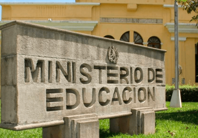 MINEDUC espera remozar 2 mil 669 centros educativos mineduc-espera-remozar-2-mil-669-centros-educativos-183234-183437.png