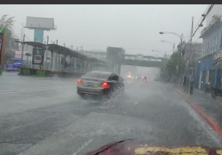 Ministerio de Comunicaciones implementará plan de lluvias 2024 para seguridad vial