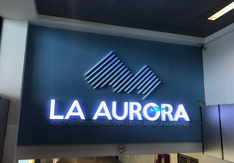 Ministerio de Comunicaciones invertirá 100 millones de dólares en mejoras del Aeropuerto La Aurora ministerio-de-comunicaciones-invertir-100-millones-de-dolares-en-mejoras-del-aeropuerto-la-aurora-151324-151339.jpg