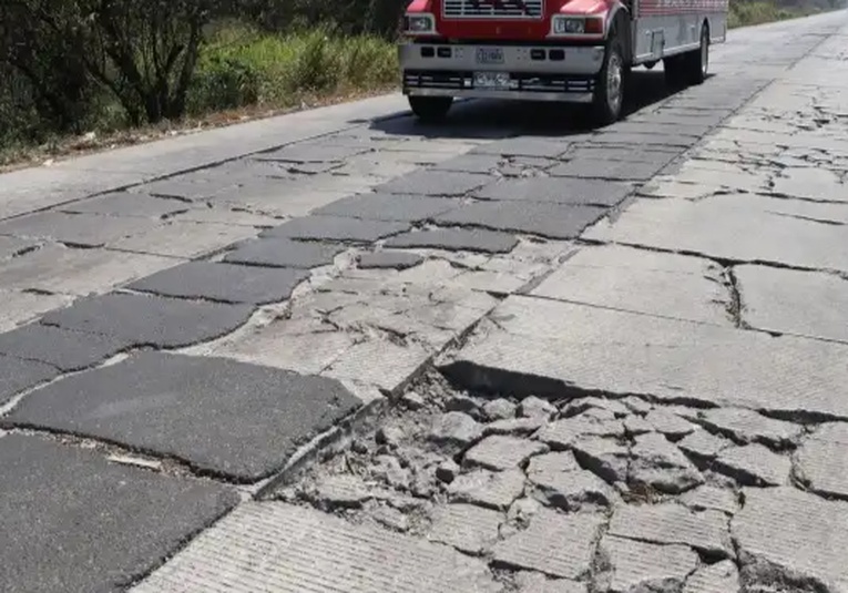 Ministerio de Energía y Minas asegura que mal estado de carreteras no afecta precio de combustibles