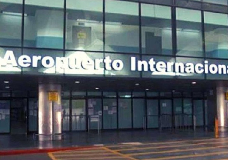 Ministerio de Gobernación reduce esquema de seguridad en Aeropuerto La Aurora ministerio-de-gobernacion-reduce-esquema-de-seguridad-en-aeropuerto-la-aurora-134434-134639.jpg