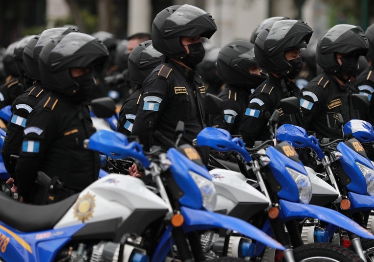 Ministerio de Gobernación refuerza seguridad con 500 nuevas motocicletas para la PNC ministerio-de-gobernacion-refuerza-seguridad-en-guatemala-con-500-nuevas-motocicletas-para-la-pnc-181557-181735.jpg