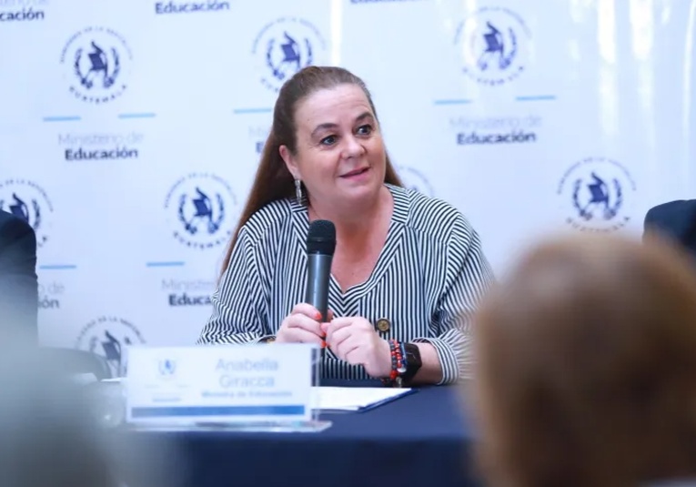 Ministra de Educación aclara que aumento al magisterio no detiene discusión del pacto colectivo ministra-de-educacion-aclara-que-aumento-al-magisterio-no-detiene-discusion-del-pacto-colectivo-125531-125657.jpg