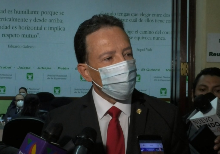 Ministro de Finanzas pide investigar audio que señala de â€œFalsoâ€ ministro-de-finanzas-pide-investigar-audio-que-senala-de-ldquo-falso-rdquo-171140-171204.png