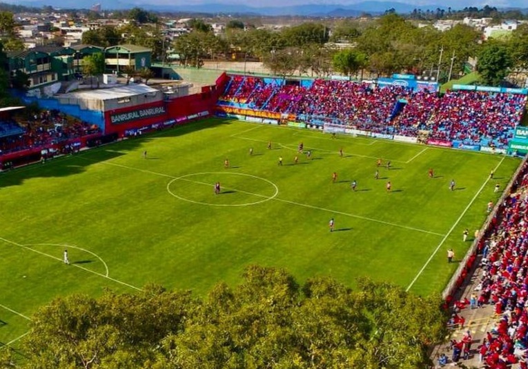 Municipal agotó todas las entradas para el Clásico 327 municipal-agoto-todas-las-entradas-para-el-cl-sico-327-174227-174313.jpg