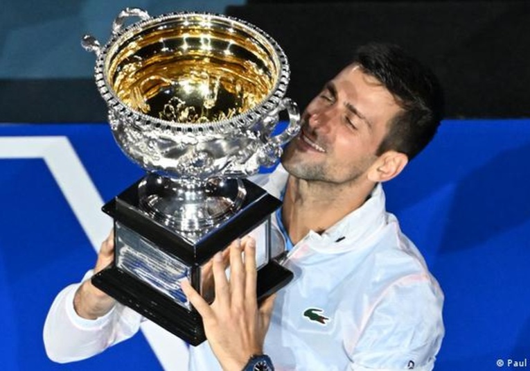 Novak Djokovic gana Abierto de Australia e iguala récord de Nadal novak-djokovic-gana-abierto-de-australia-e-iguala-record-de-nadal-090236-090337.jpg