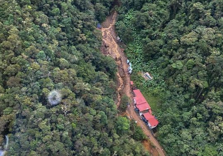 Once muertos y siete desaparecidos en el derrumbe de una mina en Colombia once-muertos-y-siete-desaparecidos-en-el-derrumbe-de-una-mina-en-colombia-182416-182734.jpg